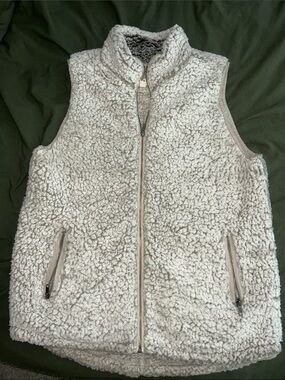 Thread & Supply Cream Sherpa Zip-Up Vest